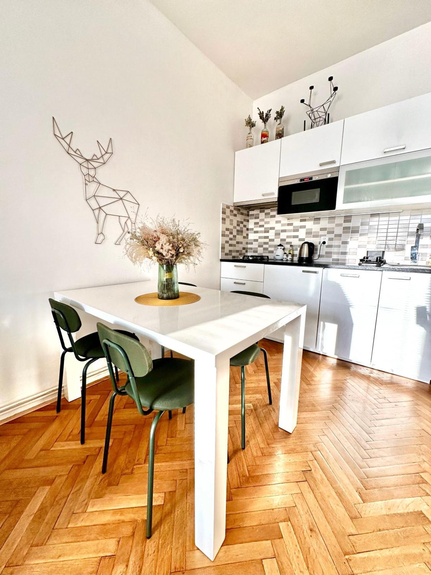 Bright And Central Suite With A Balcony Brno Ngoại thất bức ảnh